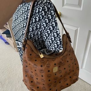 mcm hobo bag